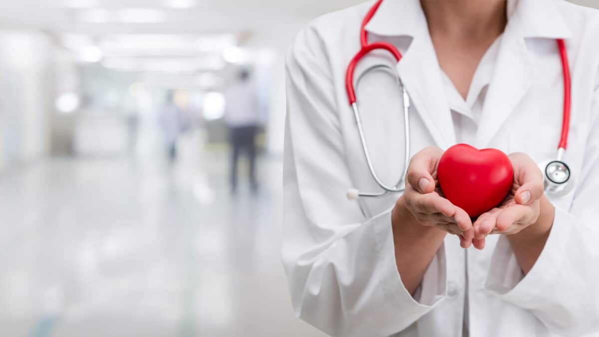 comunicare la diagnosi medica con empatia