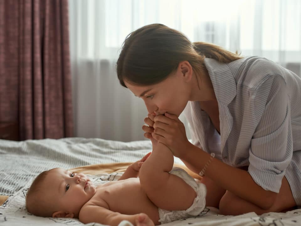 legame di attaccamento madre-bambino